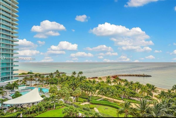 10275 Collins Ave #806 Bal Harbour, FL 33154