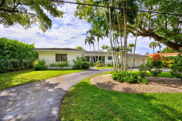 740 Jeronimo Dr Coral Gables, FL 33146