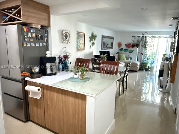 777 SW 9th Ave #205 Miami, FL 33130