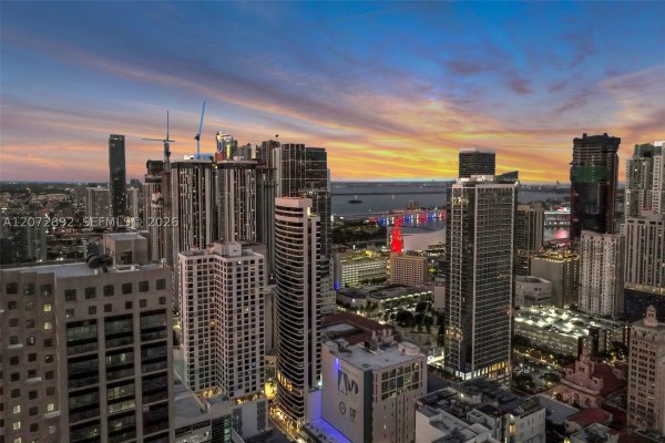 225 N Miami Ave #210 Miami, FL 33128