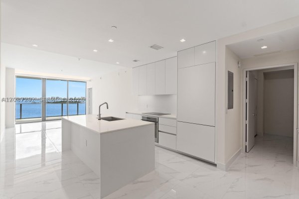 700 Ne 24th #804 Miami, FL 33137
