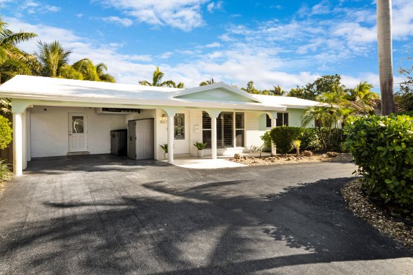 1857 NE 56th Fort Lauderdale, FL 33308