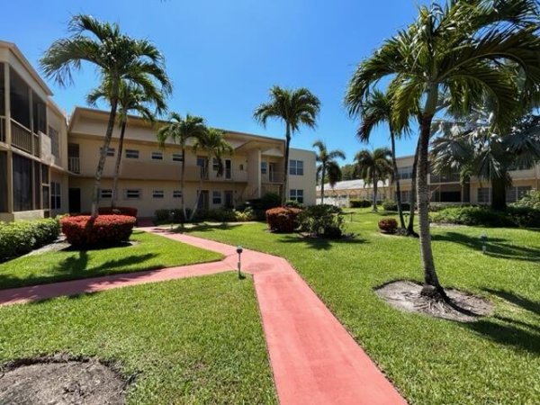 1250 Atlantic Shores #105 Hallandale Beach, FL 33009