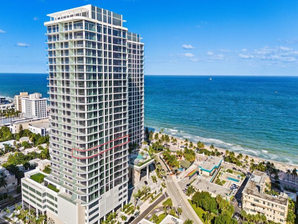 153 N Seabreeze #1002 Fort Lauderdale, FL 33304