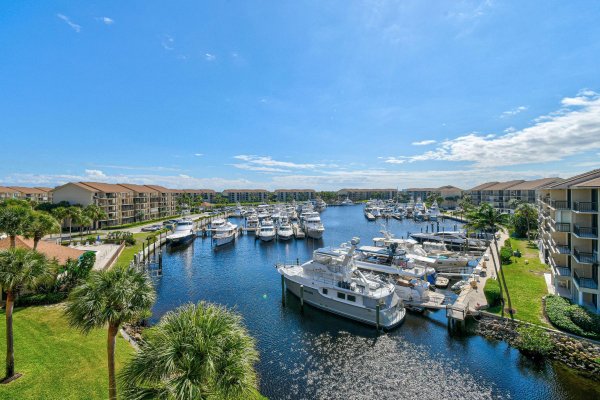1601 Marina Isle Way #505 Jupiter, FL 33477