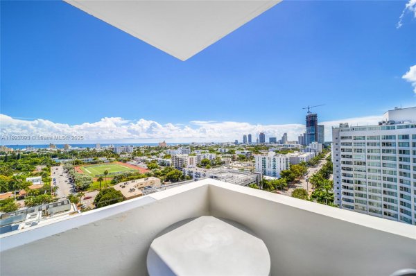 1200 West Ave #PH-15 Miami Beach, FL 33139