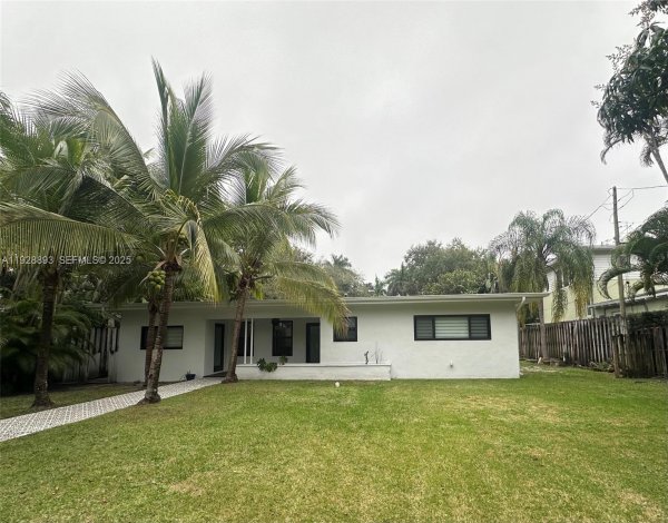 4191 Braganza Ave Miami, FL 33133