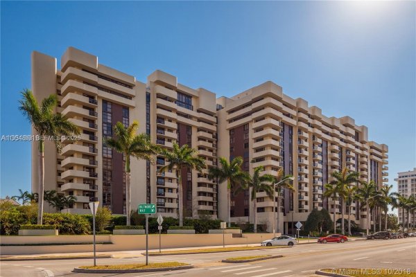 600 Biltmore Way #217 Coral Gables, FL 33134