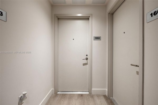 239 SW 9th St #1604 Miami, FL 33130