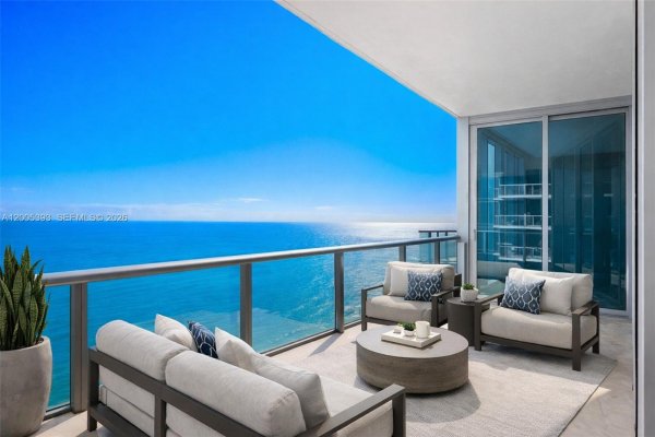 17001 Collins Ave #4208 Sunny Isles Beach, FL 33160