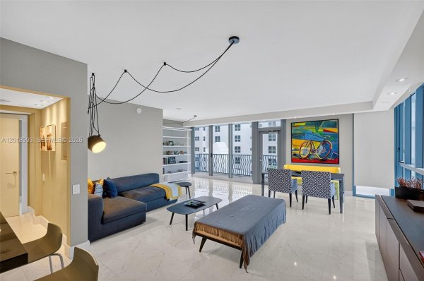 1500 Ocean Dr #507 Miami Beach, FL 33139