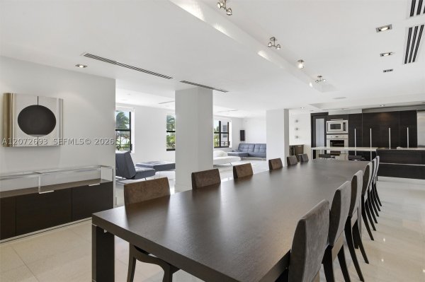 1330 Ocean Dr #3CA Miami Beach, FL 33139