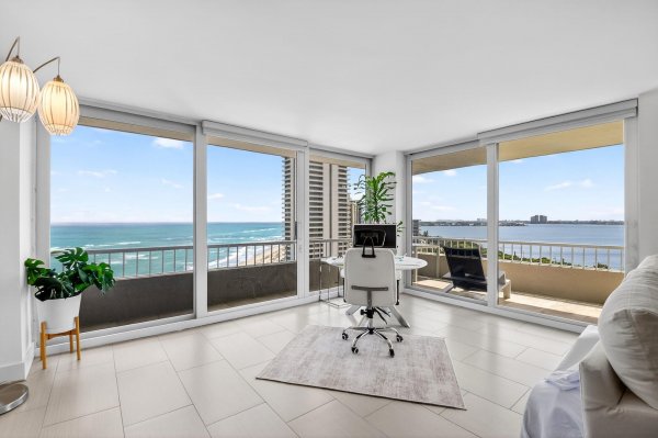 5540 N Ocean #9b Singer Island, FL 33404