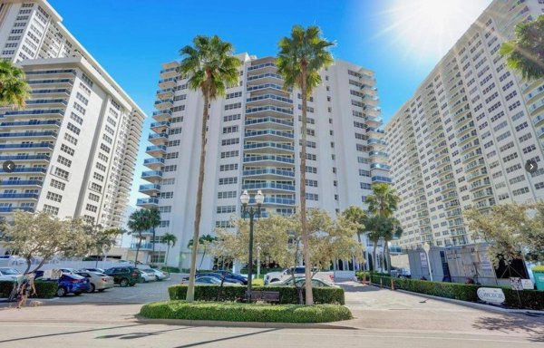 3430 Galt Ocean #911 Fort Lauderdale, FL 33308