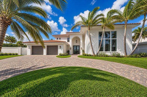 3341 NE 170th North Miami Beach, FL 33160