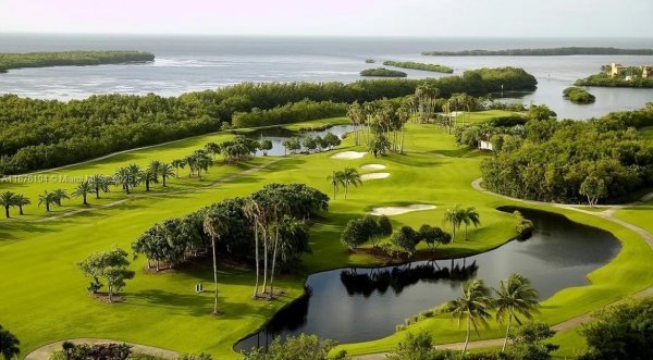 13635 Deering Bay Dr #243 Coral Gables, FL 33158