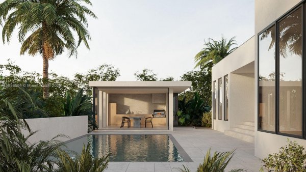 261 NE 43rd St Miami, FL 33137