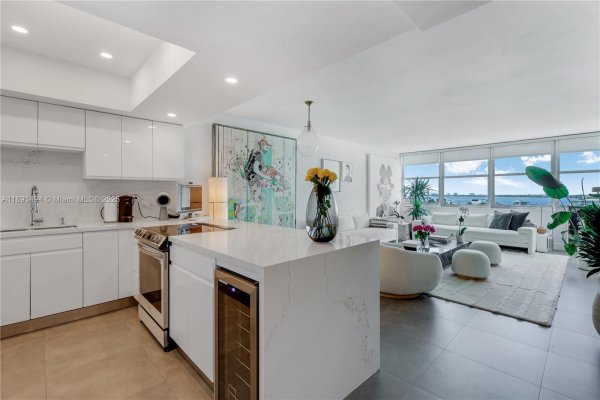 20 Island Ave #702 Miami Beach, FL 33139