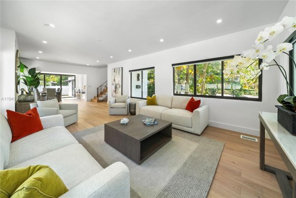 600 NE 57th St Miami, FL 33137