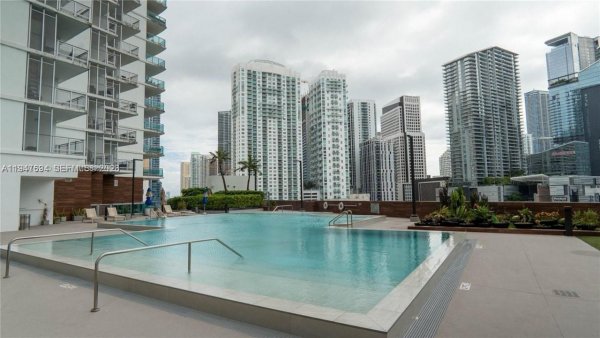 350 S Miami Ave #2714 Miami, FL 33130