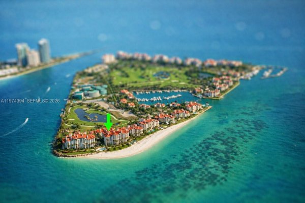 5266 Fisher Is Dr #5266 Miami Beach, FL 33109
