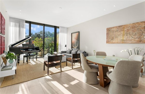 3156 SW 27th Ave #202 Miami, FL 33133