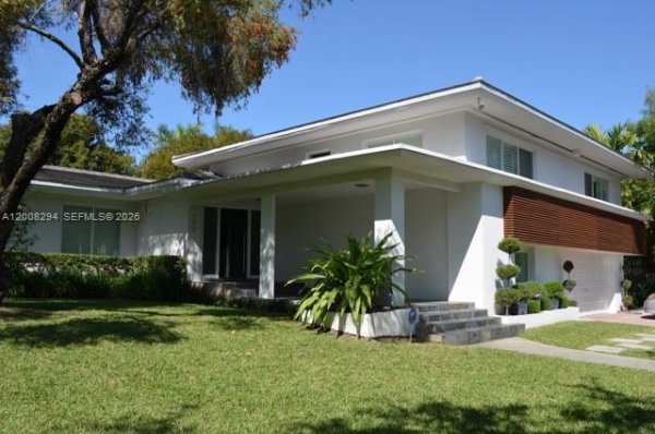 173 S Shore Dr S Miami, FL 33133