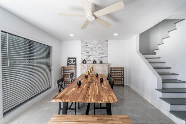 711 85th St Miami Beach, FL 33141