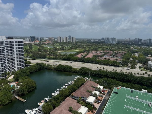 3530 Mystic Pointe Dr #2709 Aventura, FL 33180