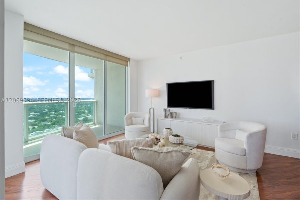 347 N New Riv Dr E #2709 Fort Lauderdale, FL 33301