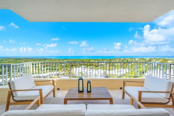 789 Crandon Blvd #1603 Key Biscayne, FL 33149
