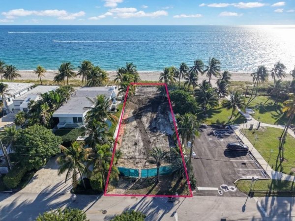2900 N Atlantic Fort Lauderdale, FL 33308