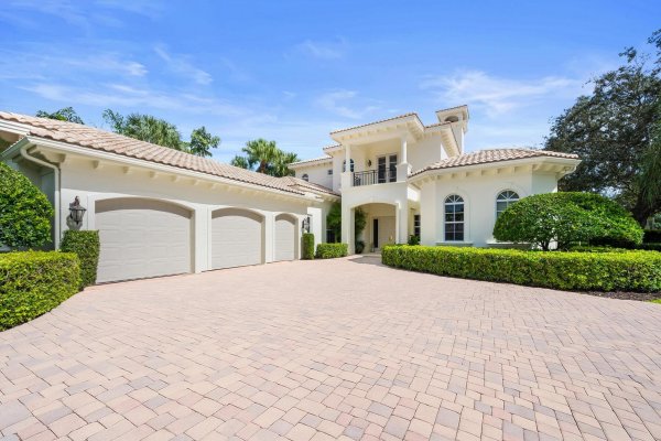 115 Echo Ln Jupiter, FL 33458