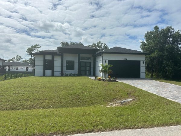 1214 Cherry St Lehigh Acres, FL 33974