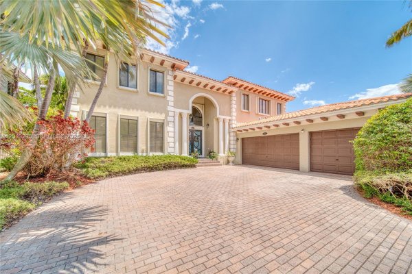 7601 SW 187th St Cutler Bay, FL 33157