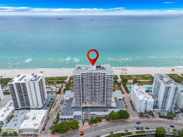 2555 Collins Ave #2401 Miami Beach, FL 33140