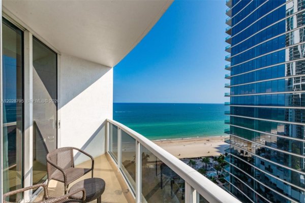 18001 Collins Ave #1414 Sunny Isles Beach, FL 33160
