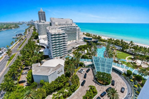 4401 Collins Ave #1915/1917 Miami Beach, FL 33140