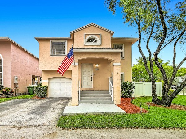 12028 NW 13th Pembroke Pines, FL 33026