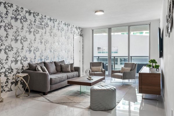 488 NE 18th St #3509 Miami, FL 33132