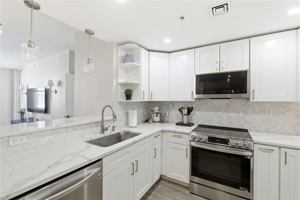 511 SE 5th #2122 Fort Lauderdale, FL 33301