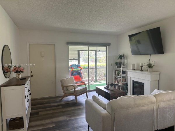 6447 Chasewood Dr #C Jupiter, FL 33458