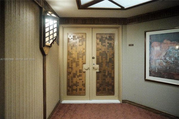 520 Brickell Key Dr #A1904 Miami, FL 33131