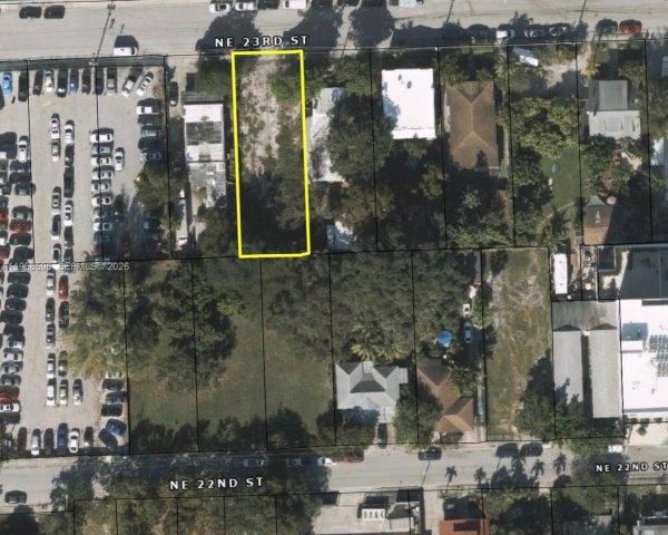 112 NE 23rd St Miami, FL 33137