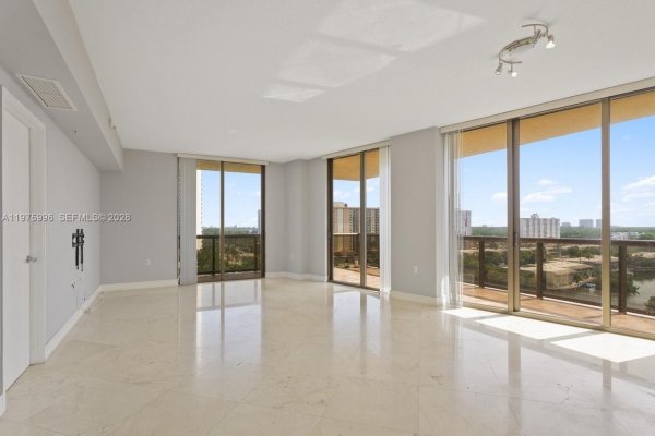 16275 Collins Ave #904 Sunny Isles Beach, FL 33160