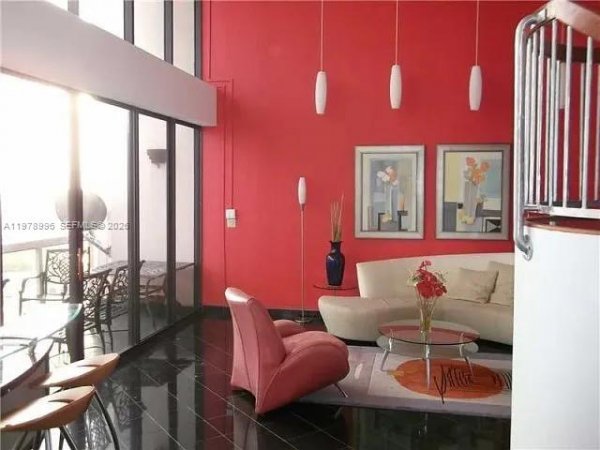 20185 E Country Clb Dr #TS-3 Aventura, FL 33180