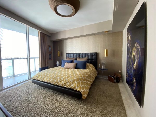 495 Brickell Ave #4608 Miami, FL 33131