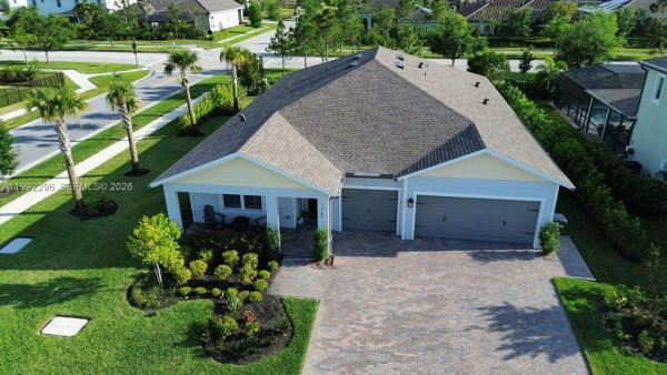 19148 N Broad Shr Walk Loxahatchee, FL 33470