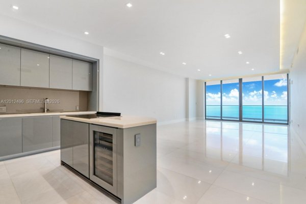 18975 Collins Ave #3803 Sunny Isles Beach, FL 33160