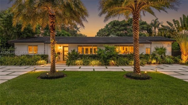 8500 SW 106th St Miami, FL 33156